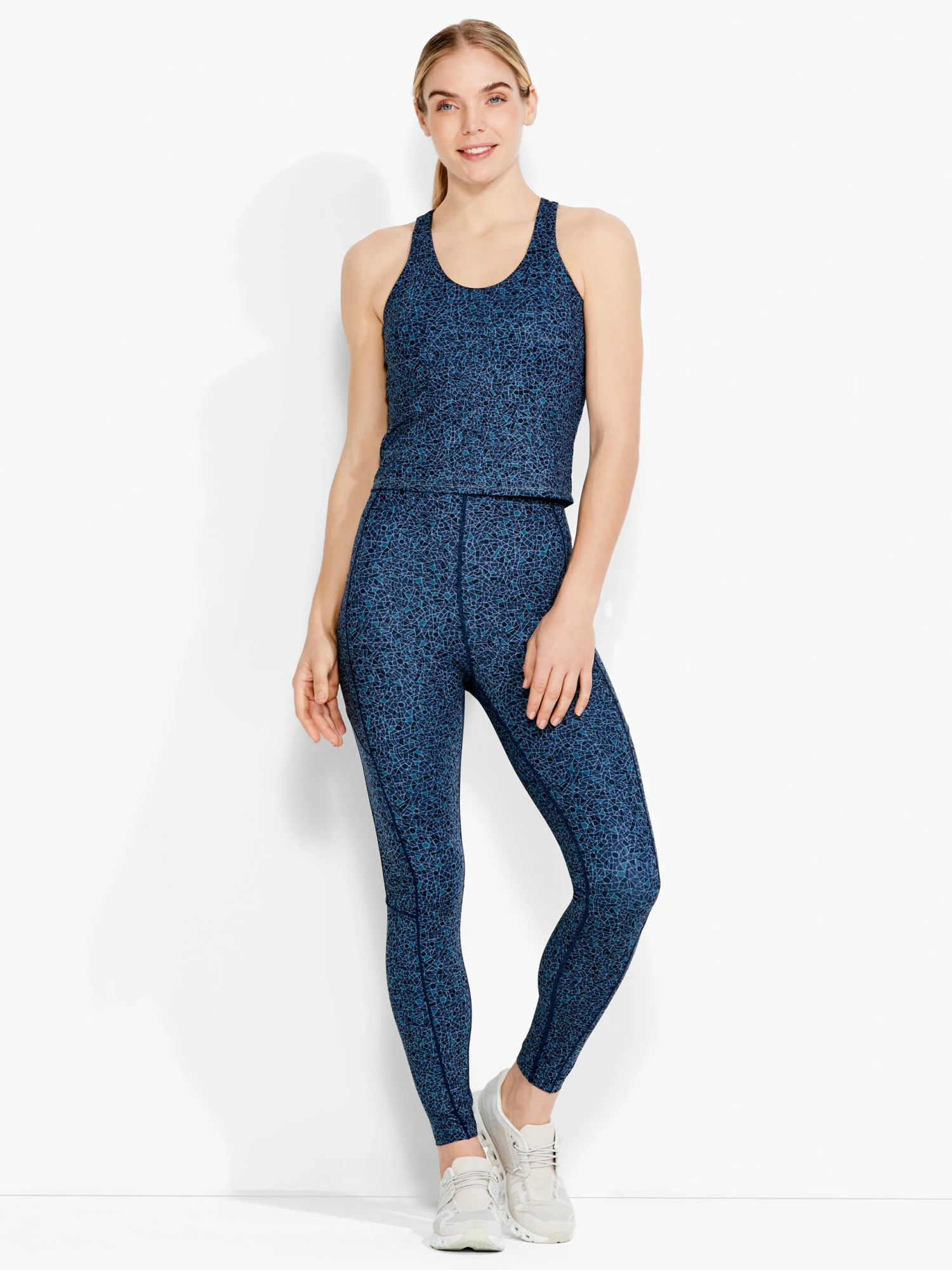 Flexfit Mosaic 7/8 Pocket Legging BLUE MULTI 6 Flexfit Mosaic 7/8 Pocket Legging BLUE MULTI - Image 4