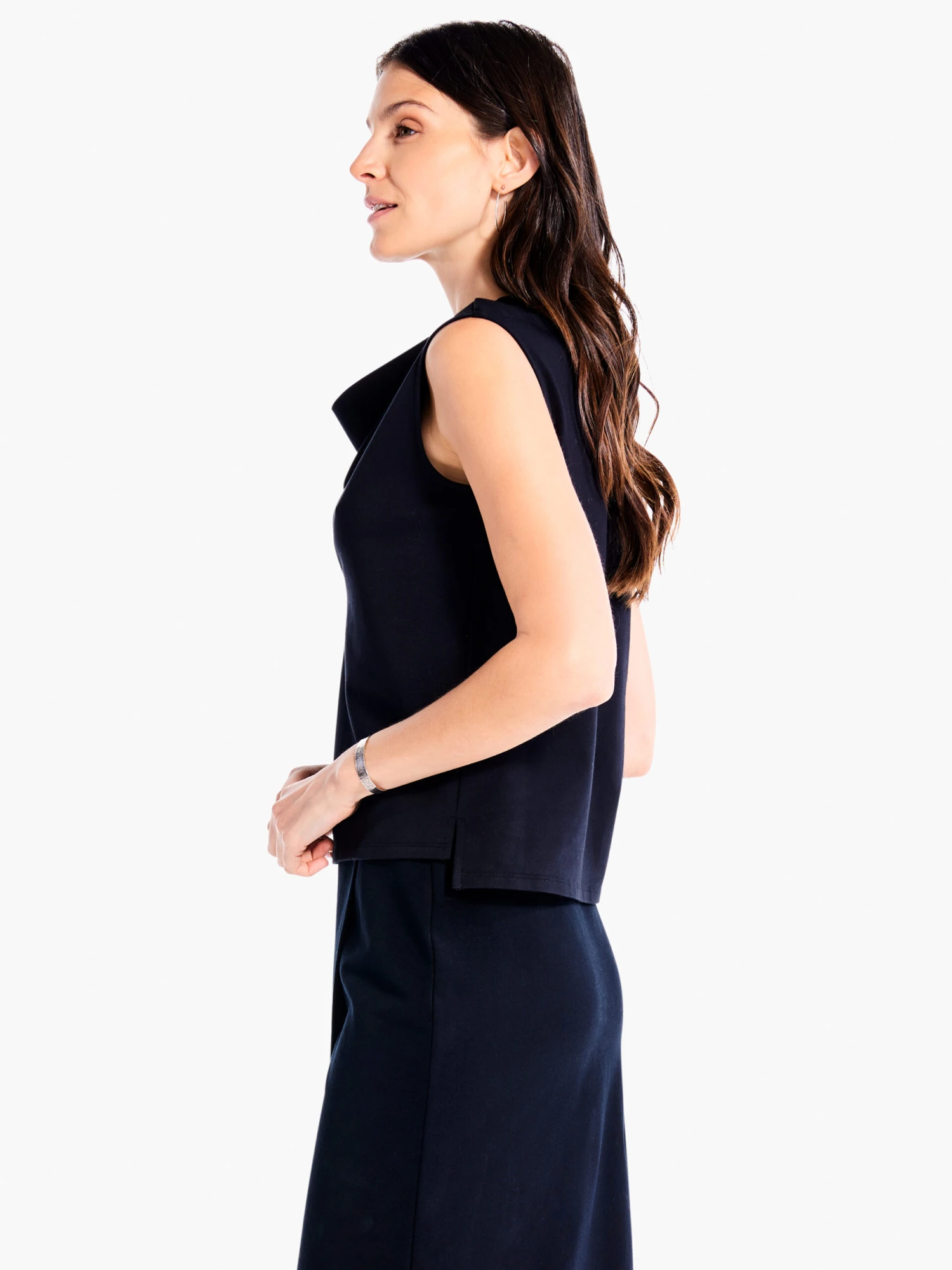 Cascade Top BLACK ONYX 4 Cascade Top BLACK ONYX - Image 2