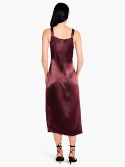 Elevated Slip Dress REDWOOD 7 Elevated Slip Dress REDWOOD -Varley Nik Shop F231902RDWPRODUCT 03