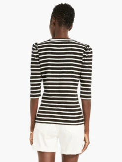 Late Sunset Tee BLACK MULTI 8 Late Sunset Tee BLACK MULTI -Varley Nik Shop M231084BLMPRODUCT 03