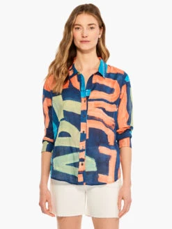 Love Art Joy Crinkle Shirt INDIGO MULTI -Varley Nik Shop M231643IMIPRODUCT 01