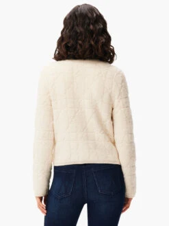 Diamond Detail Sherpa Jacket ALMOND -Varley Nik Shop W231178RALMPRODUCT 03