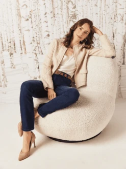 Diamond Detail Sherpa Jacket ALMOND -Varley Nik Shop W231178RALMPRODUCT 05A