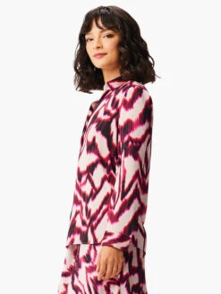 Blurred Ikat Shirt PINK MULTI -Varley Nik Shop W231658RPKMPRODUCT 02