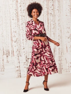 Blurred Ikat Shirt PINK MULTI -Varley Nik Shop W231658RPKMPRODUCT 04A